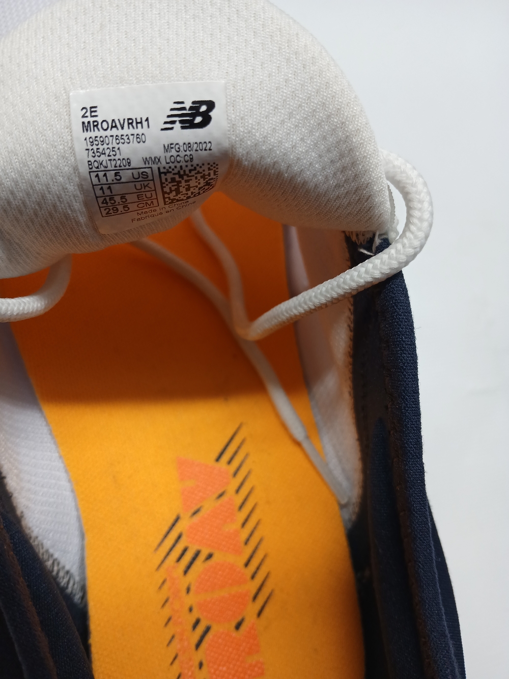 New Balance Men’s White & Navy Athletic Sneaker - Picture 14 of 15